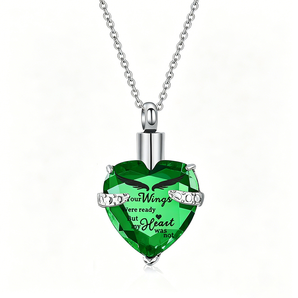 7:Green heart shape stone pendant