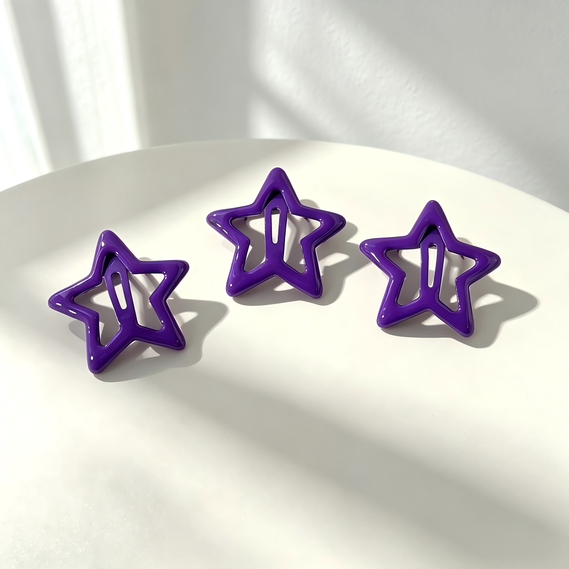 Glossy dark purple 3cm