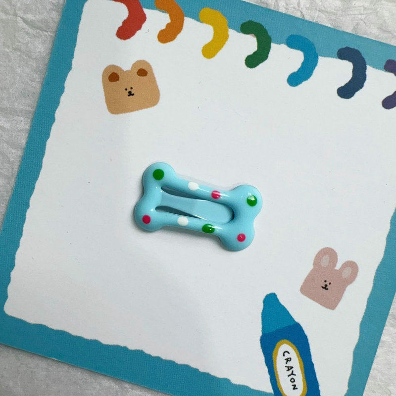 37:Bone with a hint of blue