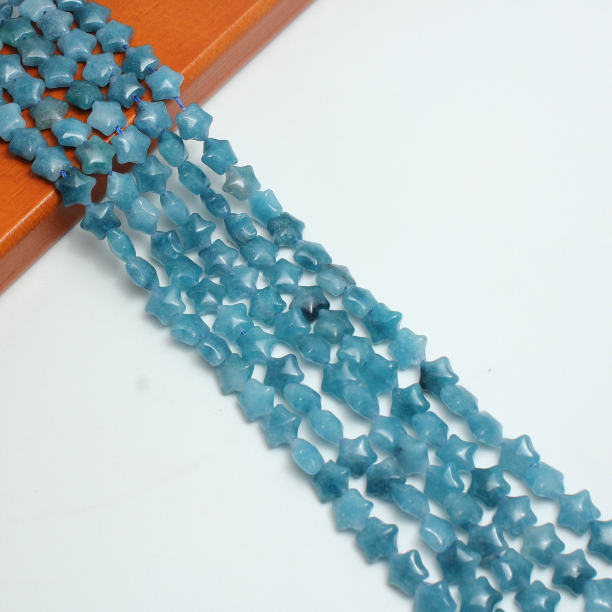 Light blue 8x8mm