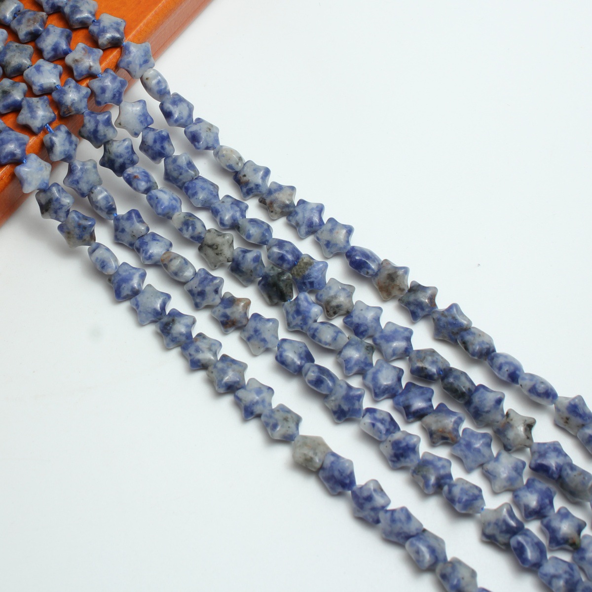 White dot blue 8x8mm