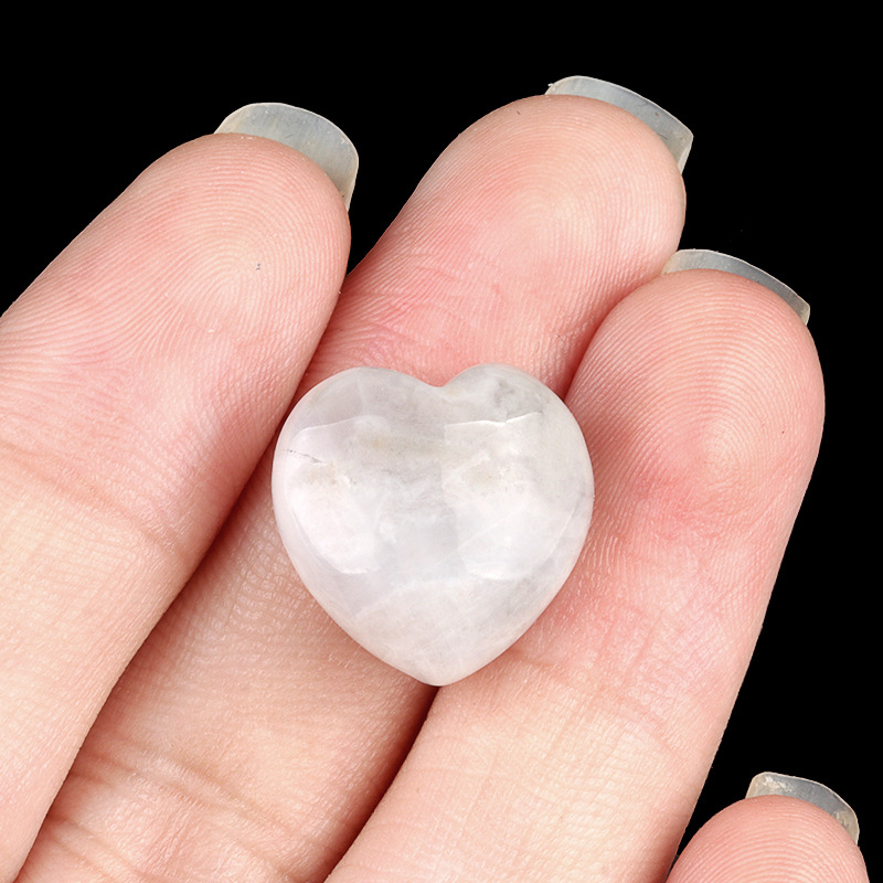 16:White agate