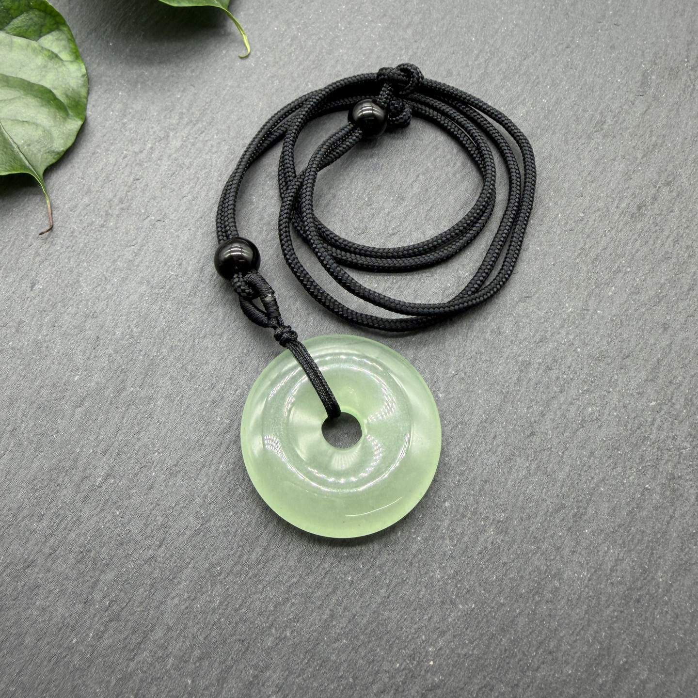 Green aventurine strand 30mm