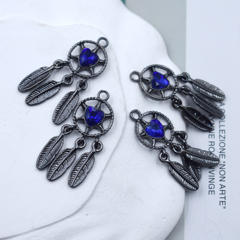 019-8 black and blue heart 14*34mm/2.7g