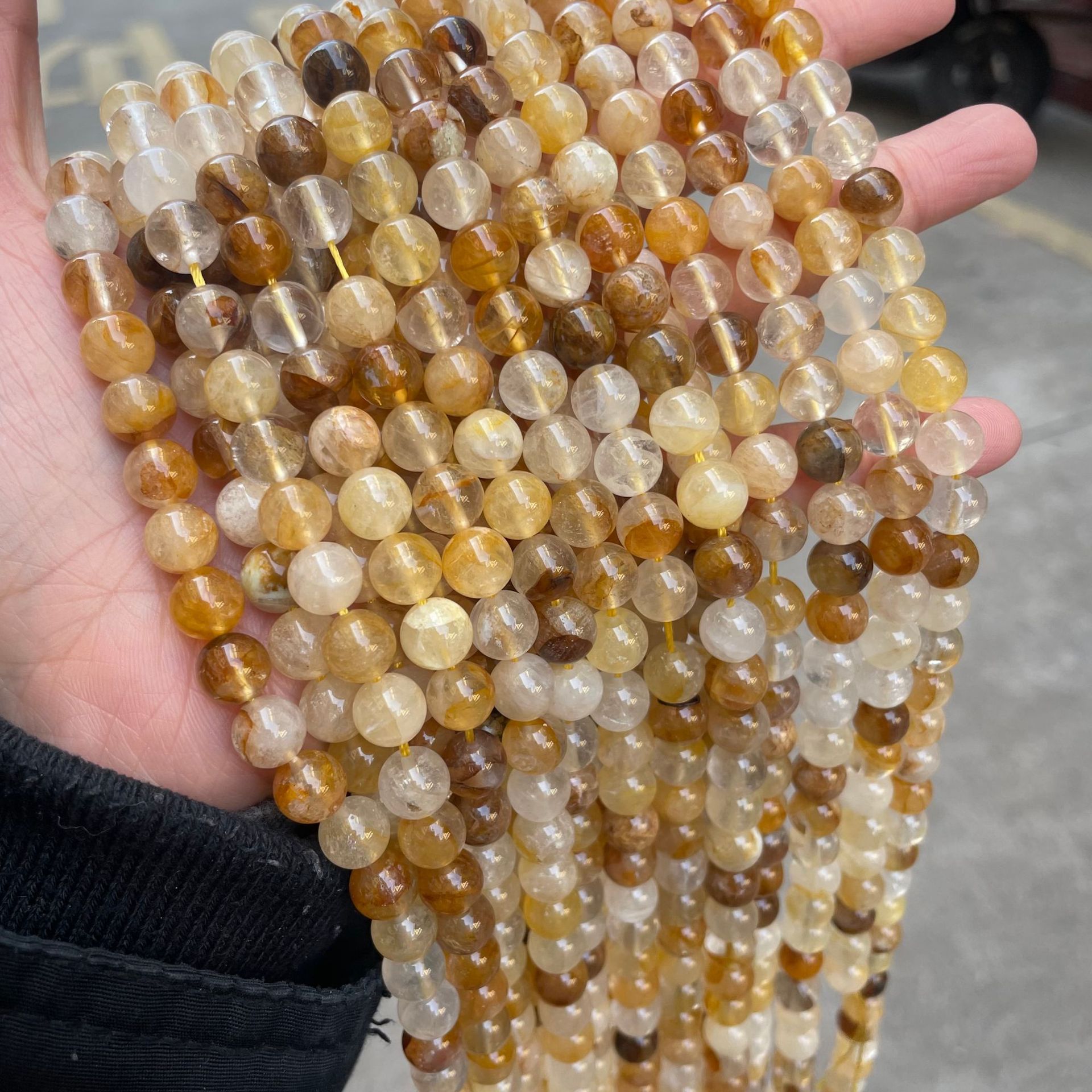 Yellow gum flower 8mm (about 47 pieces)
