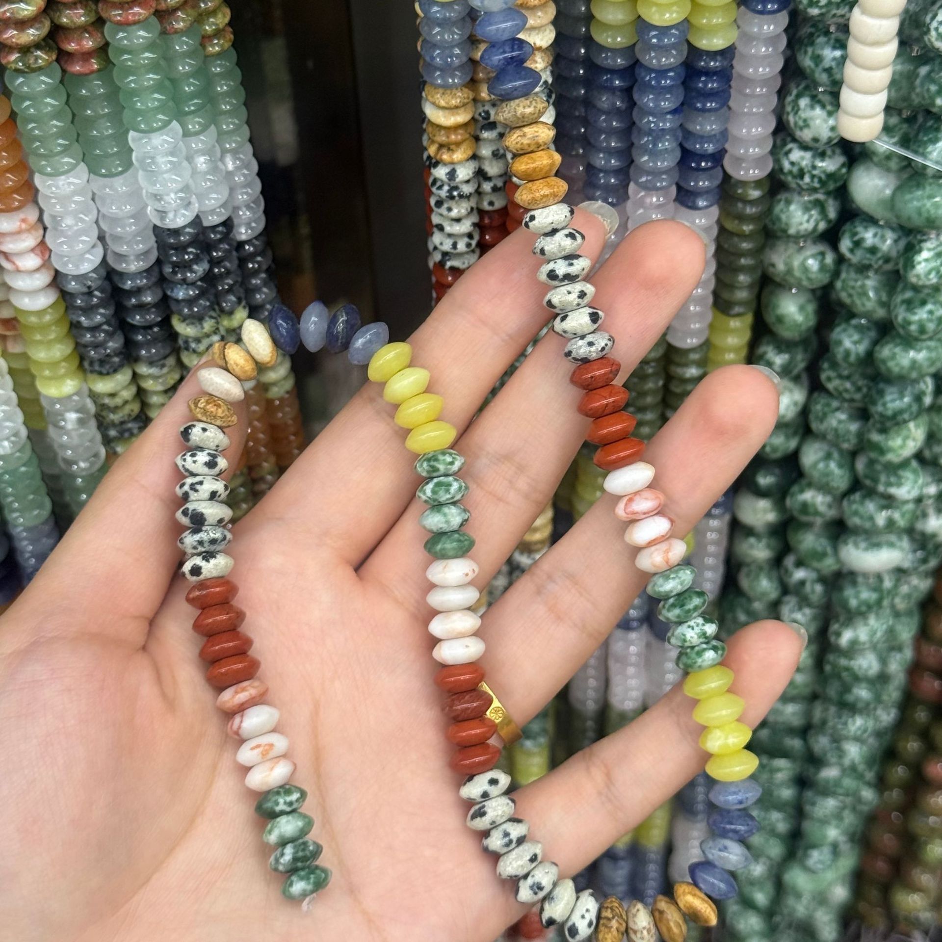 multi-colored 3 4*8mm