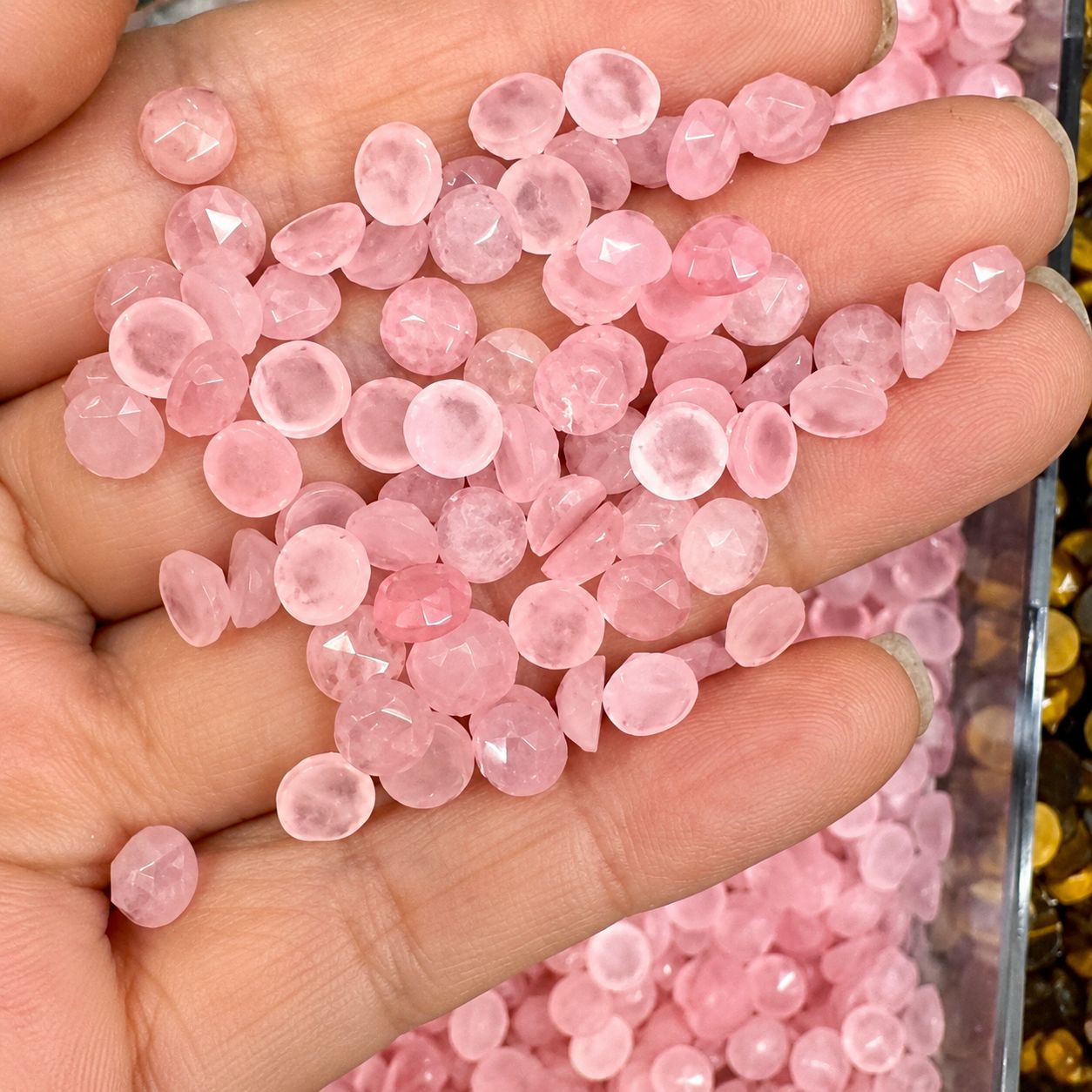 2:Rose quartz