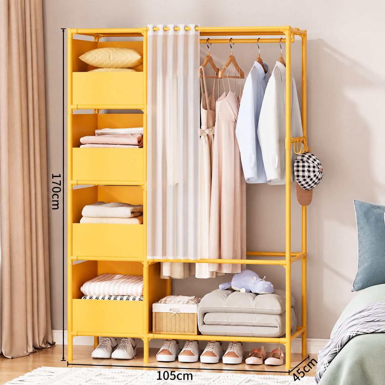 Double yellow row with a door curtain