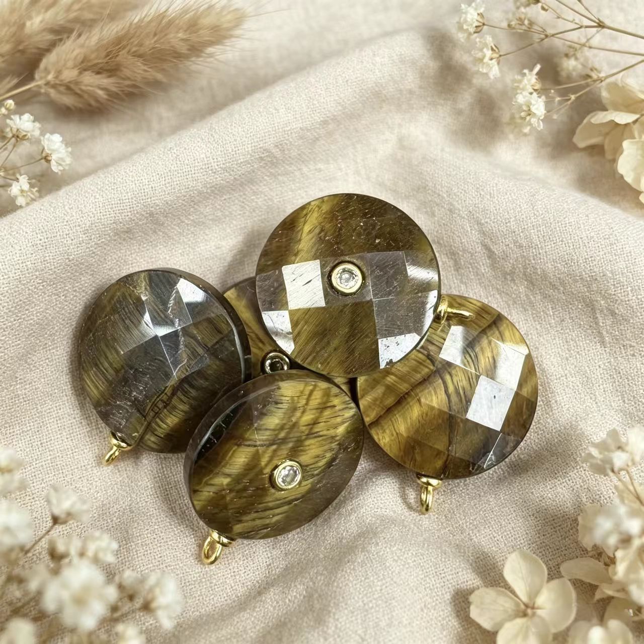 6:Tiger s Eye Stone