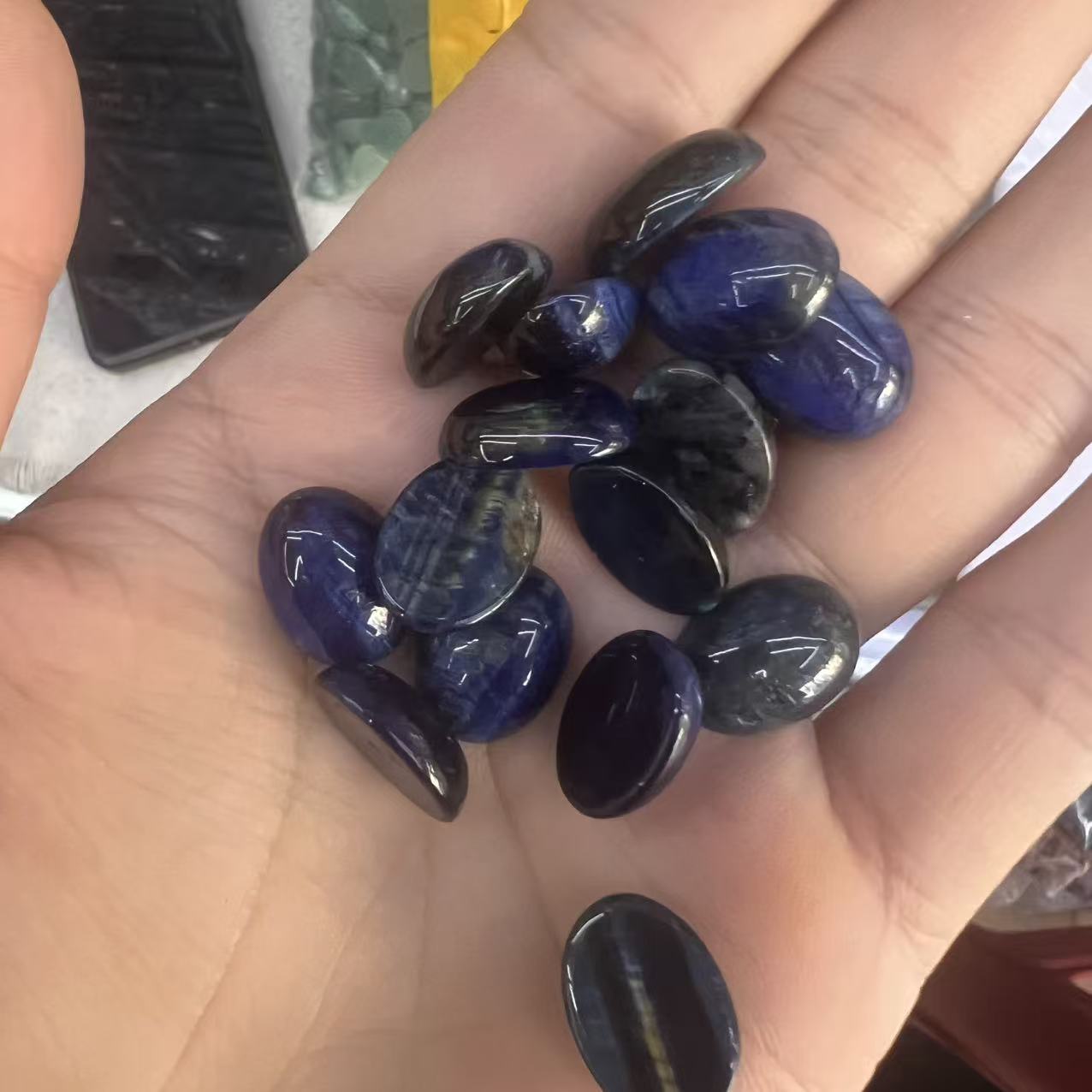 28:Tiger-eye Blue