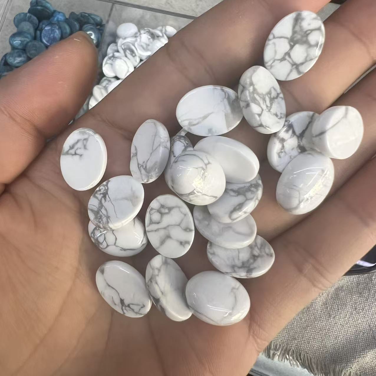 31:White Turquoise A