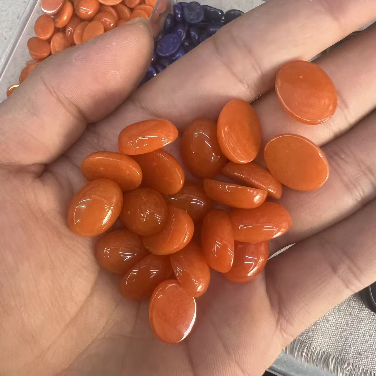 33:orange red jade
