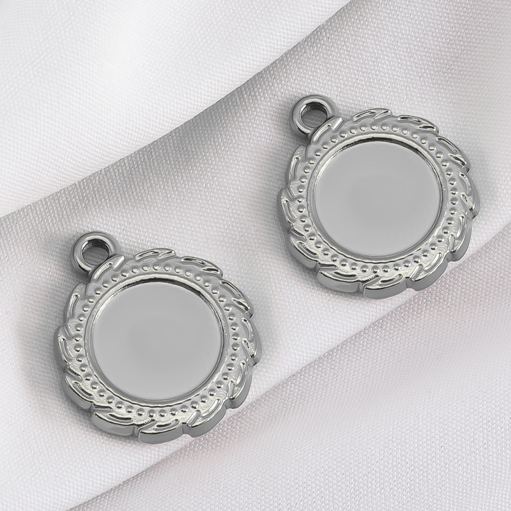 3:Steel color round flower-18.5x22mm
