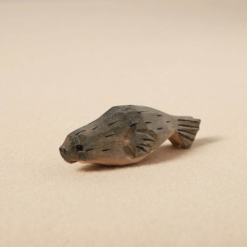 1:Wooden carved seal - ornament style