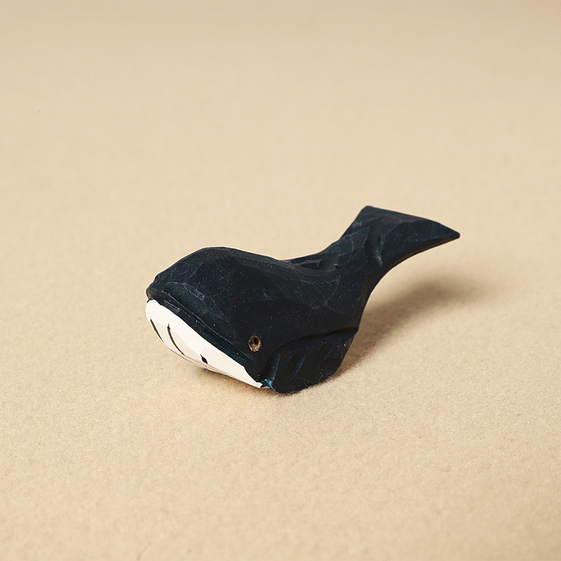 Wood carving striped blue whale - individual ornam