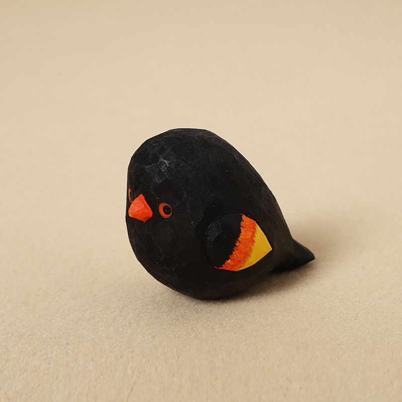 Wood-carved Red-winged Blackbird - Decorative Mode