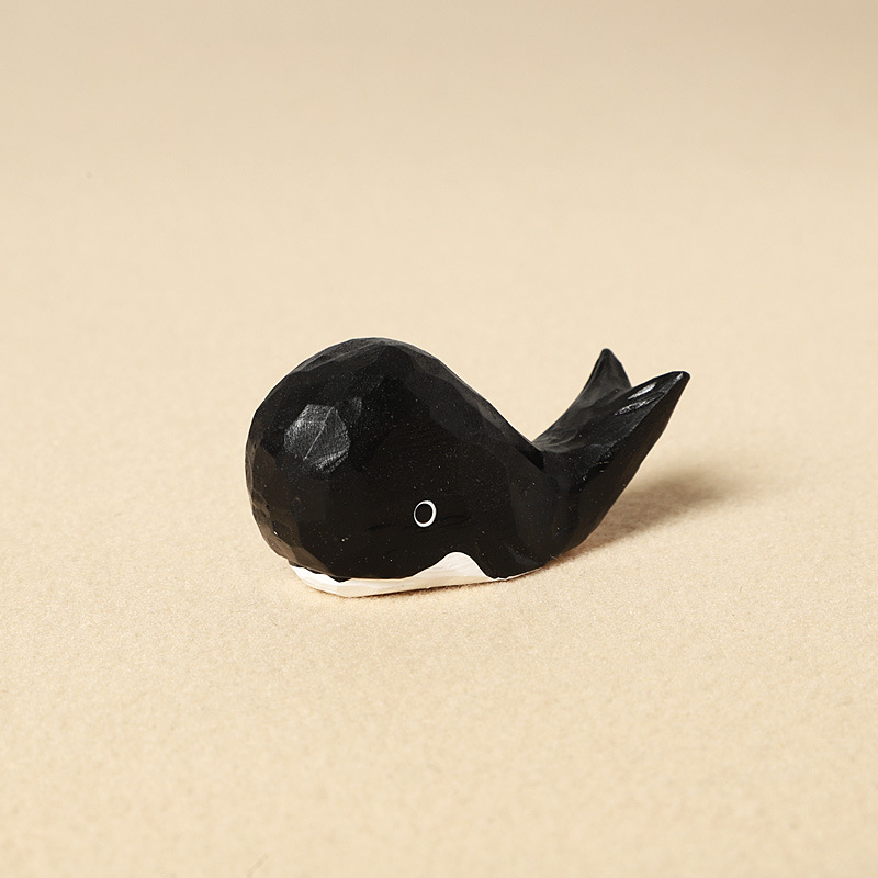5:Wood carving black whale-individual ornament