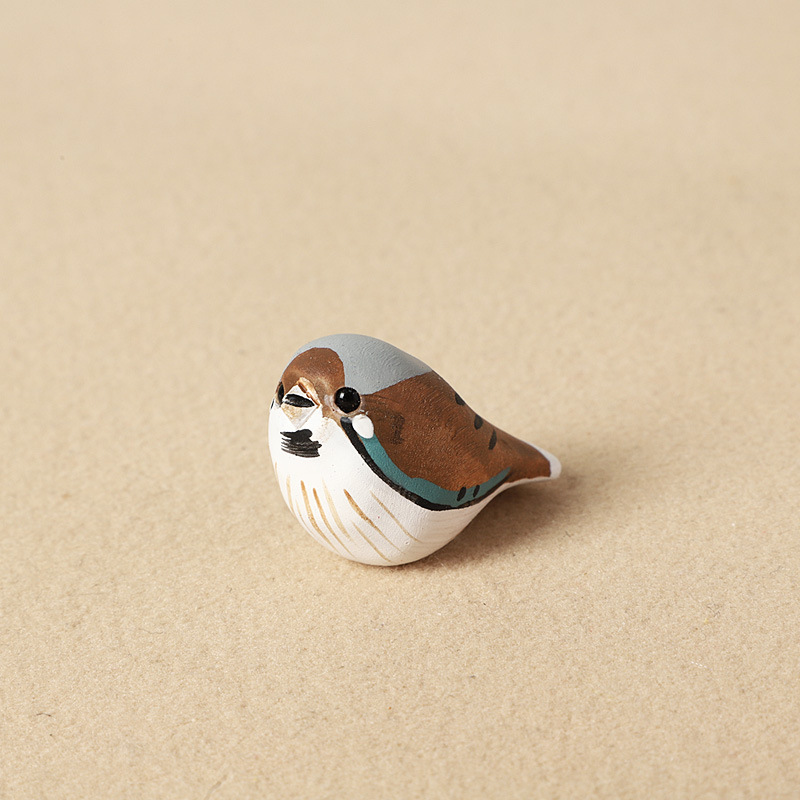 17:Wood carving brown and gray sparrow - individual ornament