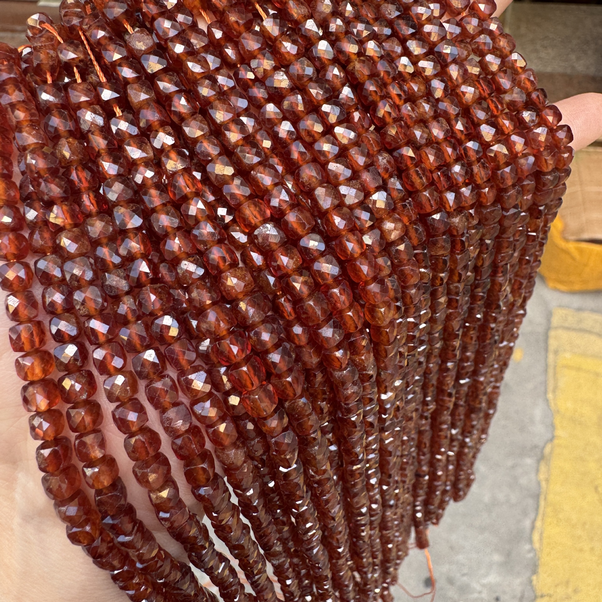 orange 4mm /90pcs