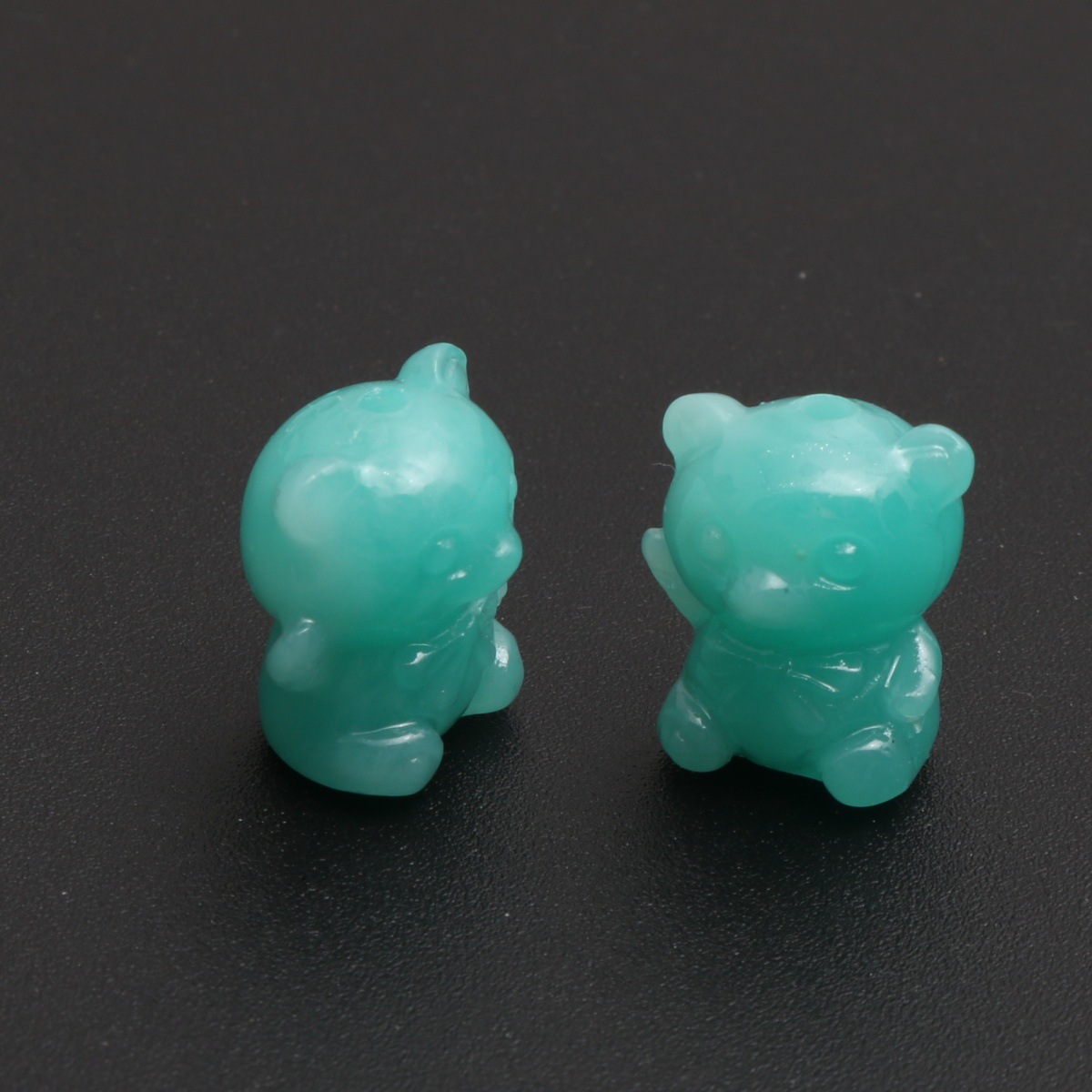 2:Emerald Green
