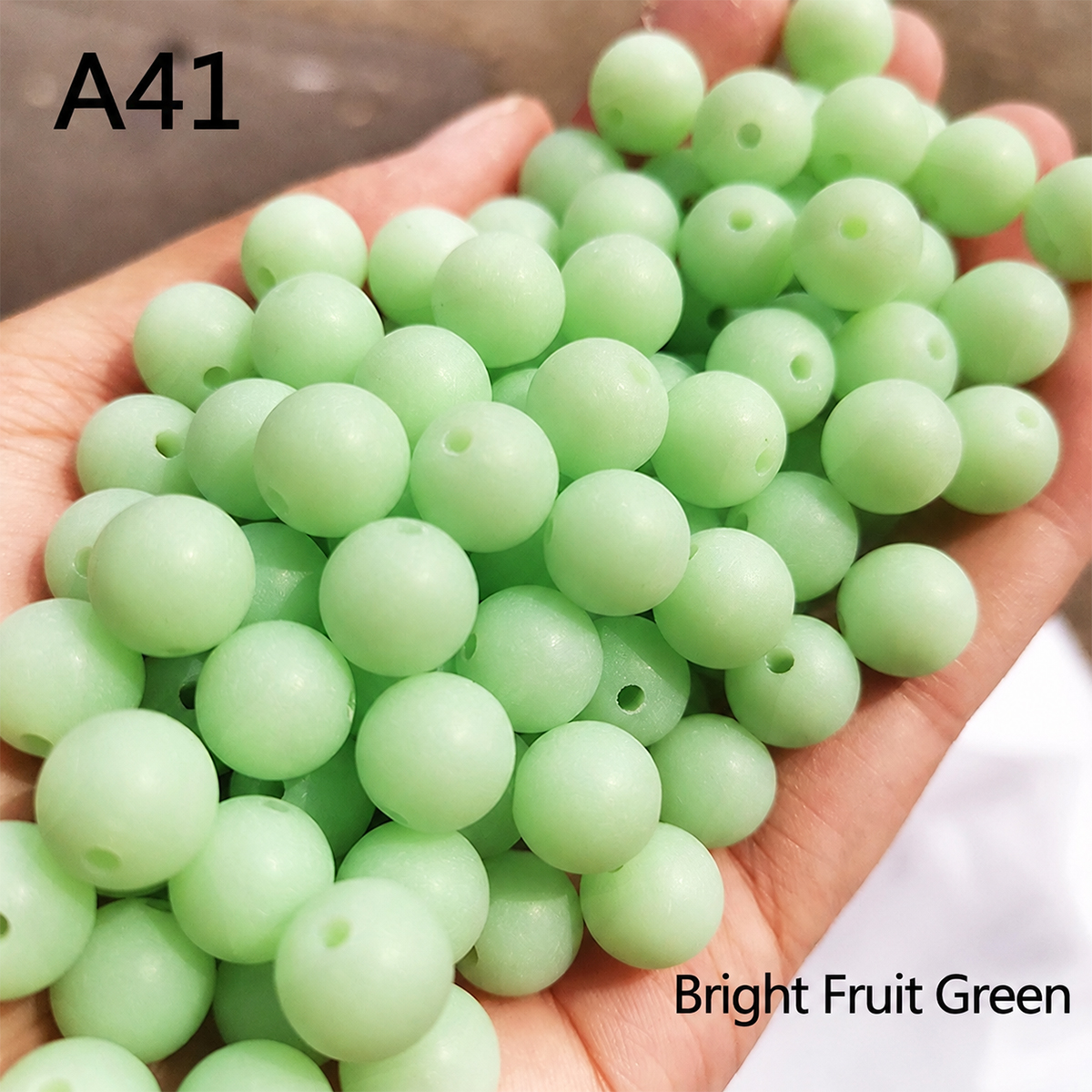 21:A41 bright fruit Green