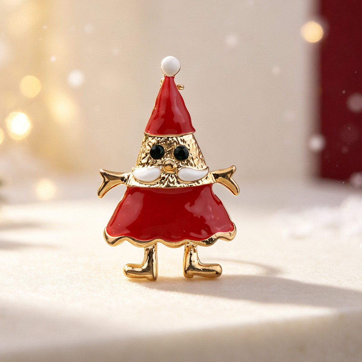 6:6 Santa Claus brooches