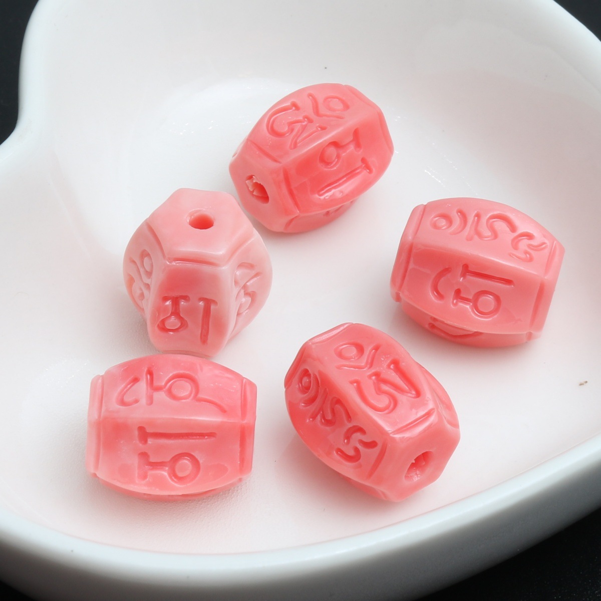 4:Watermelon red six-character mantra 11*13mm