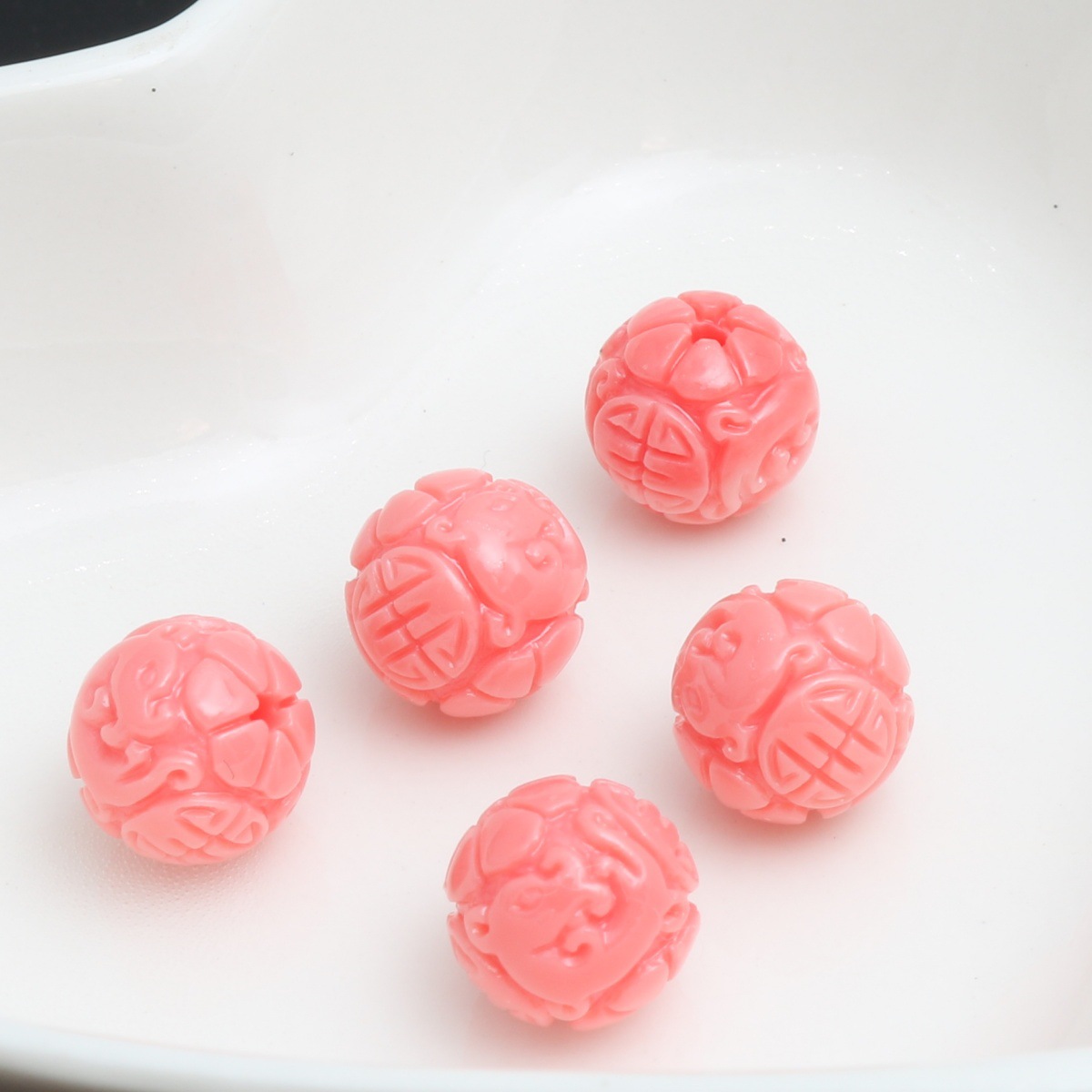 3:Watermelon red dragon pattern beads 14mm