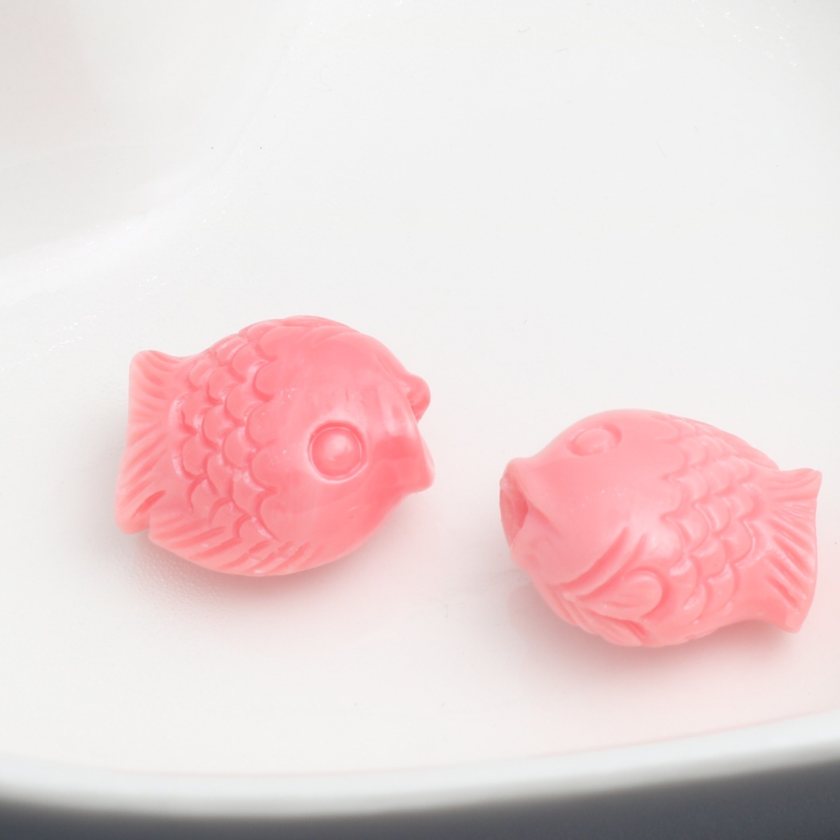 1:Watermelon red single fish 14.5mm