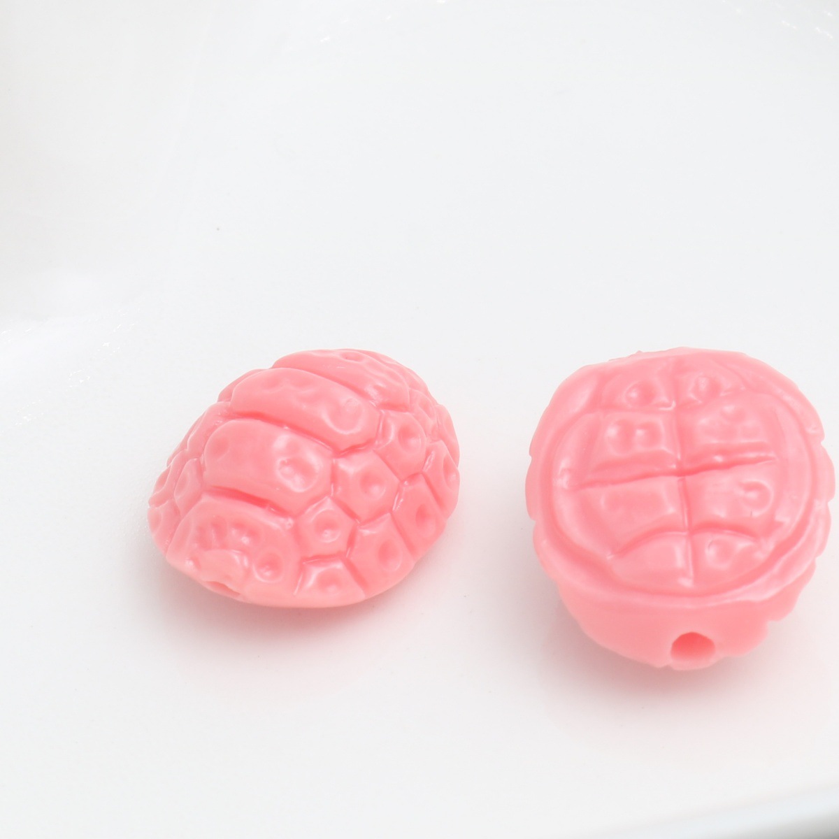 1:Watermelon red tortoise shell 10*12mm