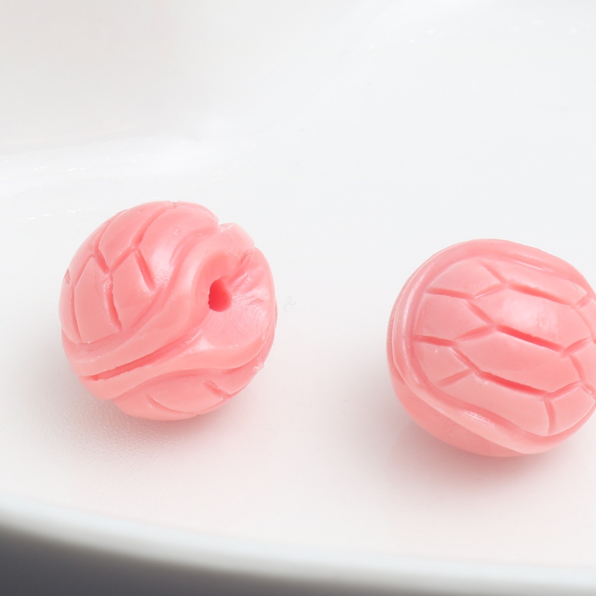 3:Watermelon red double-sided tortoise shell 12mm