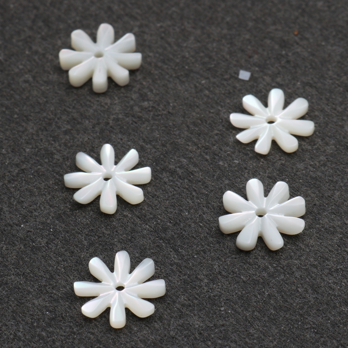 1:White 9.7*2.4mm