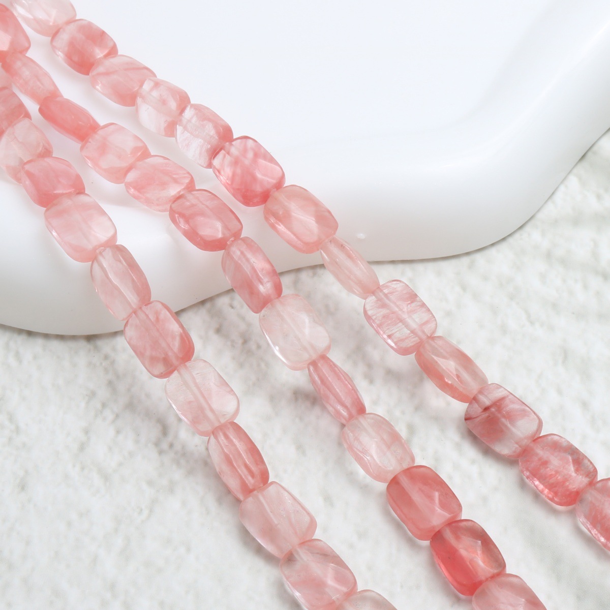 22:Cherry Quartz synthetic