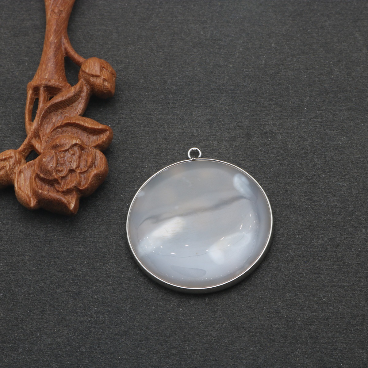 2:Silver white round 41.5mm