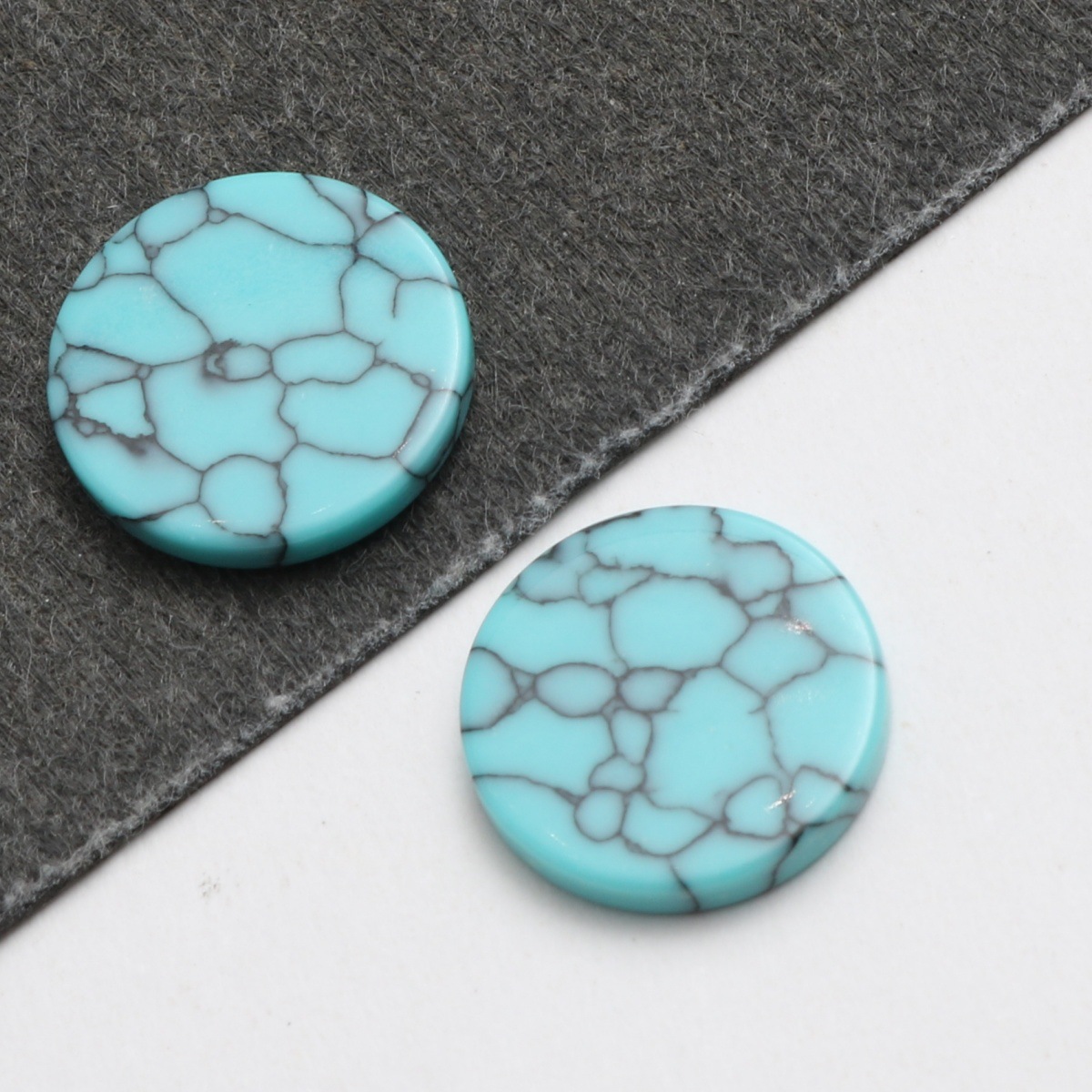 4:light blue pine