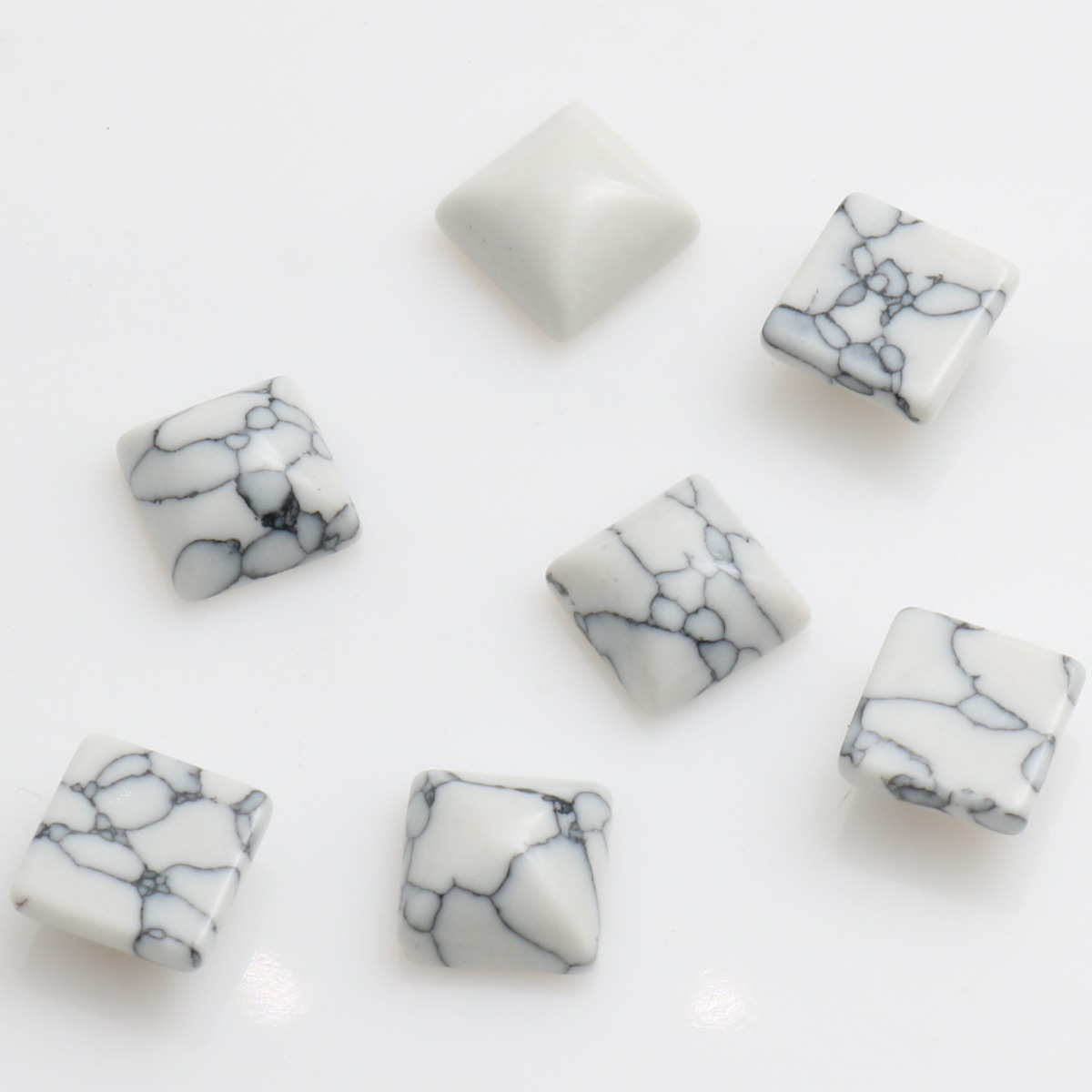 5:White turquoise
