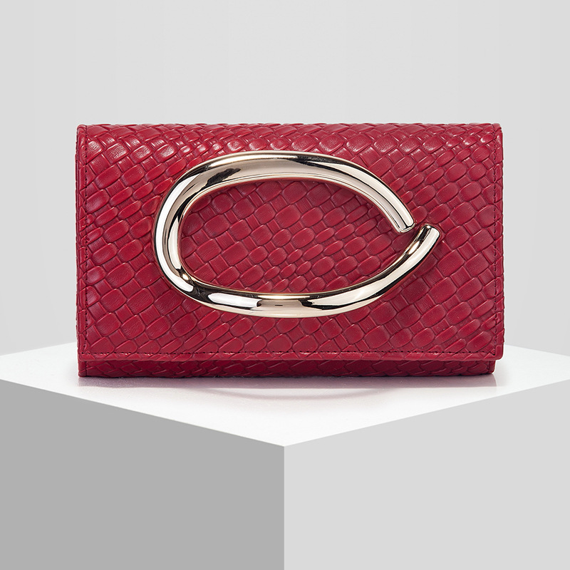 Wine red