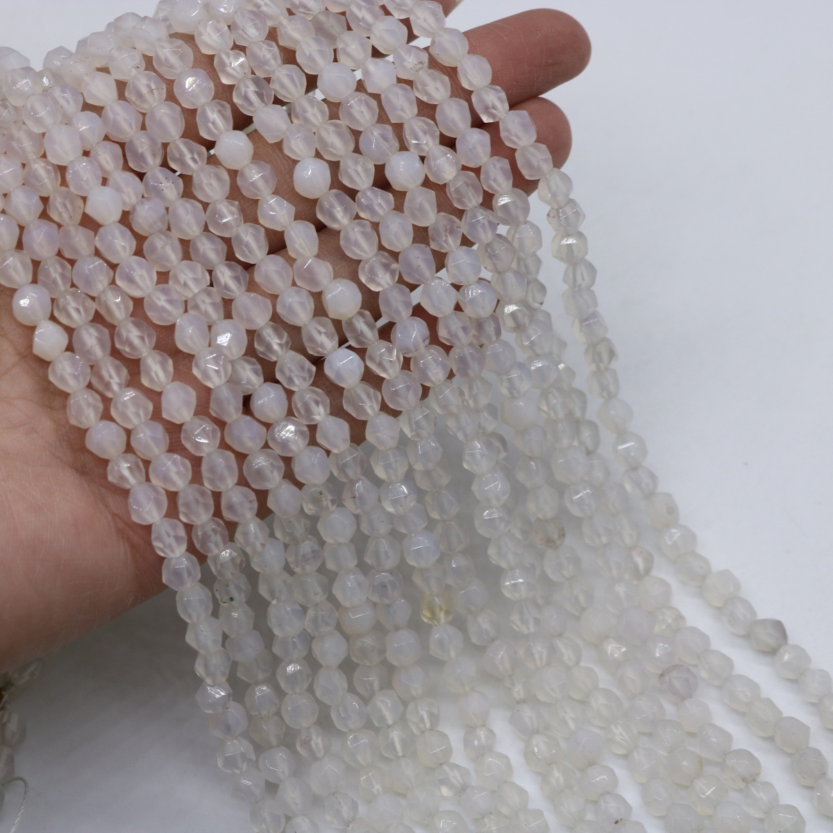 White agate 6mm (about 61 Pc/Strand)