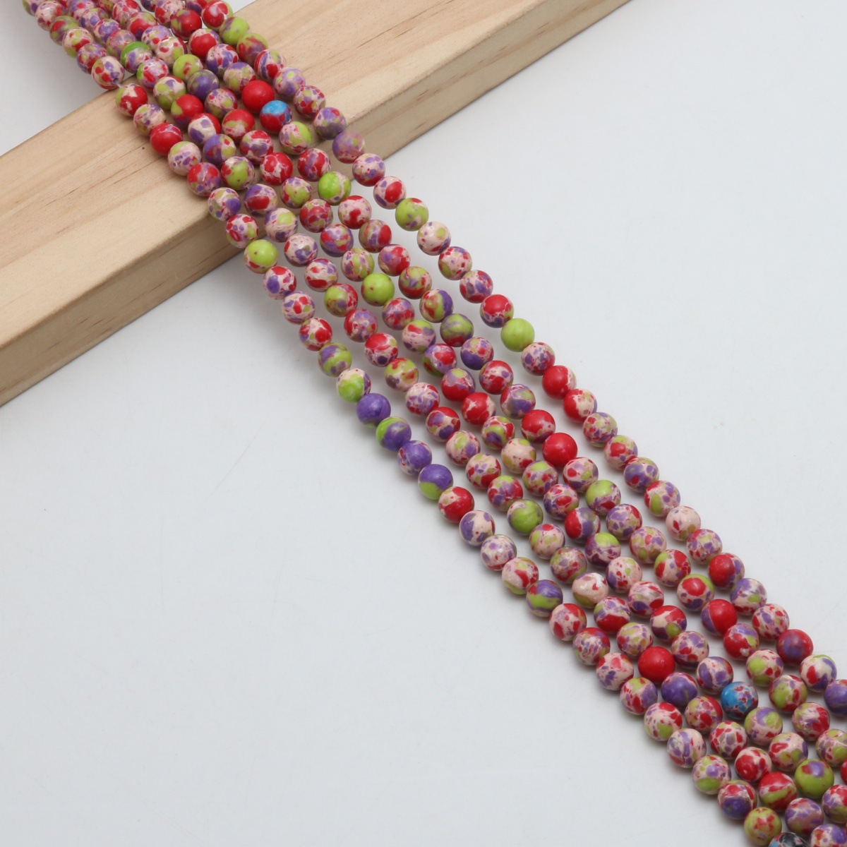 Red green 6mm (about 63 Pc/Strand)