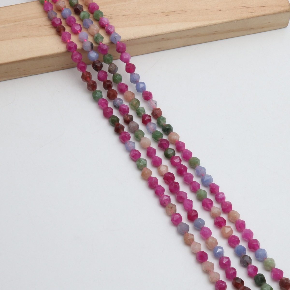 Deep pink 6mm (about 61 Pc/Strand)