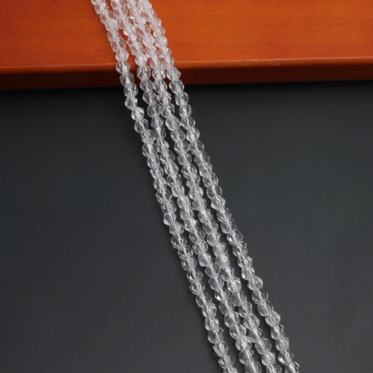 Transparent 6mm (about 61 Pc/Strand)