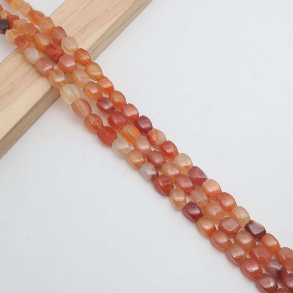Orange red 6mm (about 63 Pc/Strand)