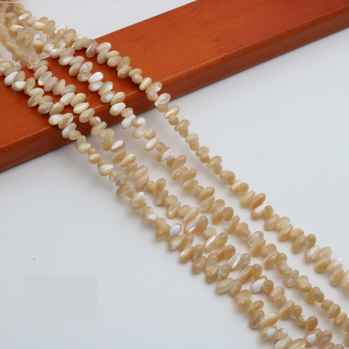 Rice beads horizontal hole 4x8mm natural color