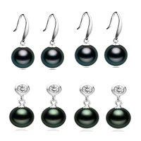 Natural Akoya Cultured Pearl Earrings