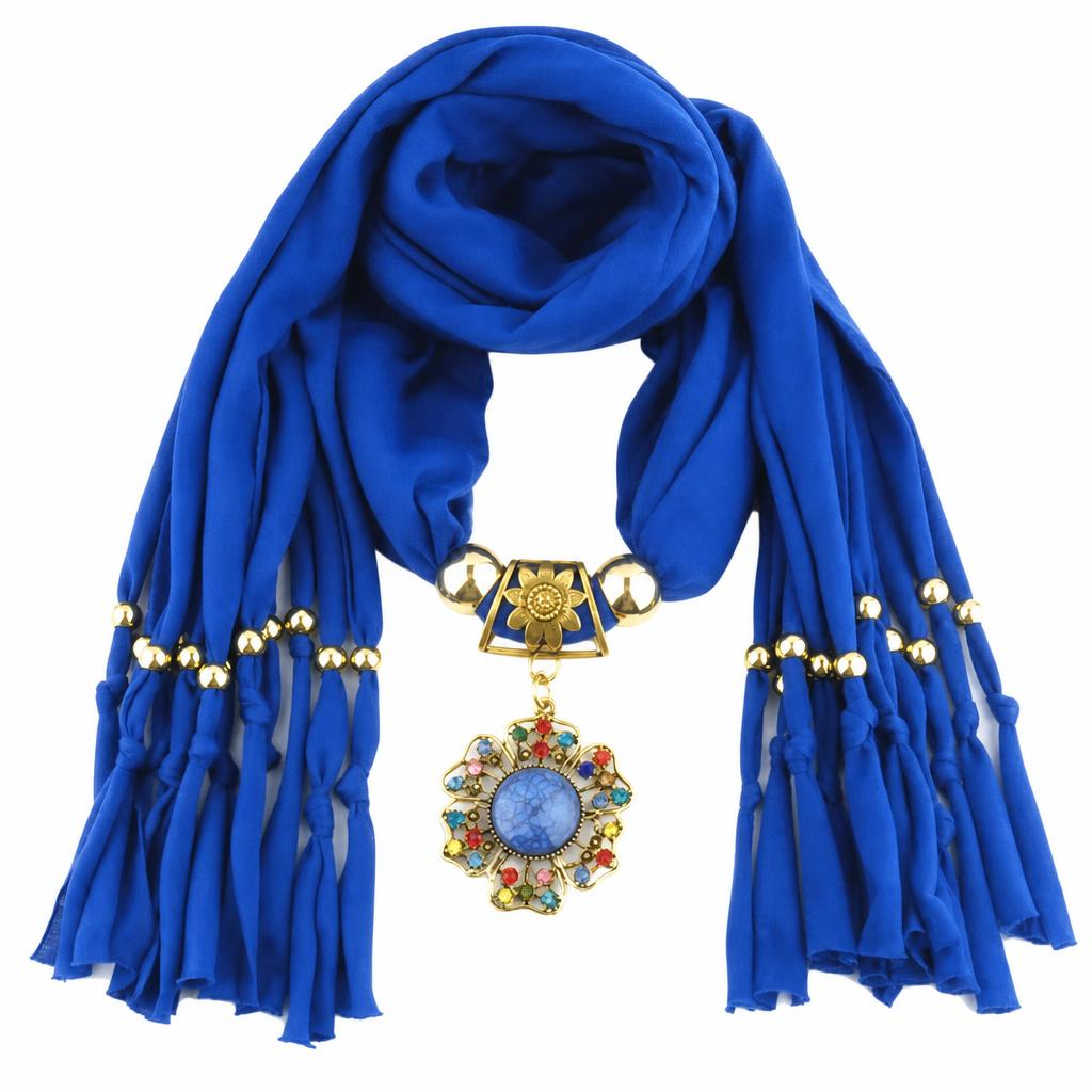 Pendant Scarf